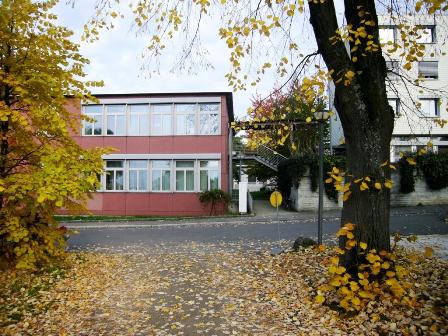 Sinnwer, roter Pavillon